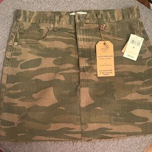 Lucky Brand Women's Olive Camo Mini Skirt